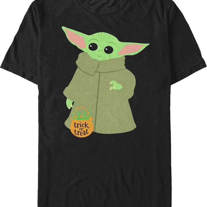 The Child Trick Or Treating The Mandalorian Star Wars T-Shirt